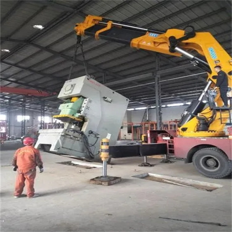 福州台江80吨折臂吊车出租附近电话